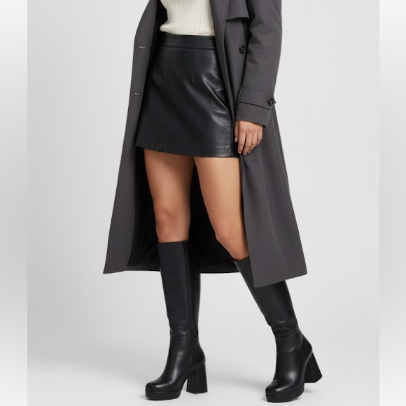 NEW! SQUARE FRONT PLATFORM CHUNKY HEEL KNEE HIGH FAUX LEATHER BLACK BOOT - Picture 1 of 3